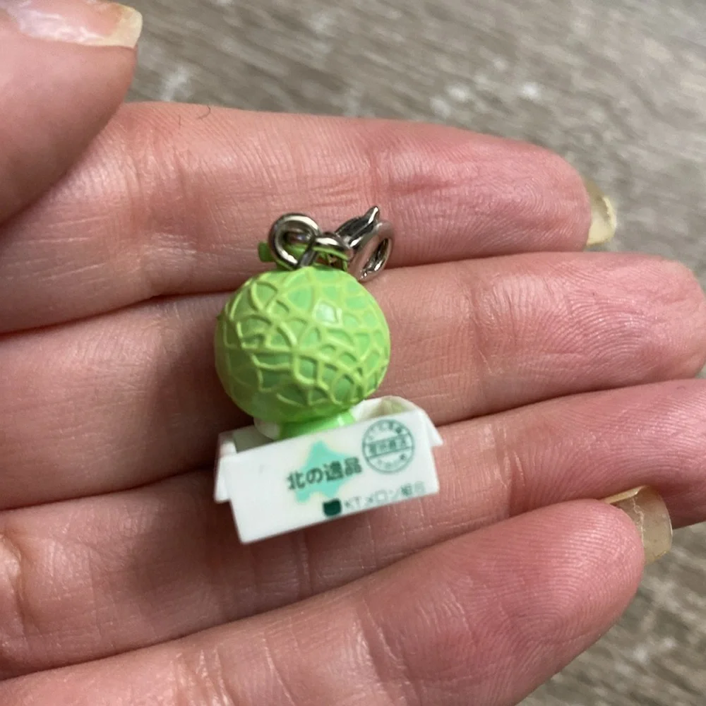 Hello Kitty RARE Key ring - Picture 4 of 5